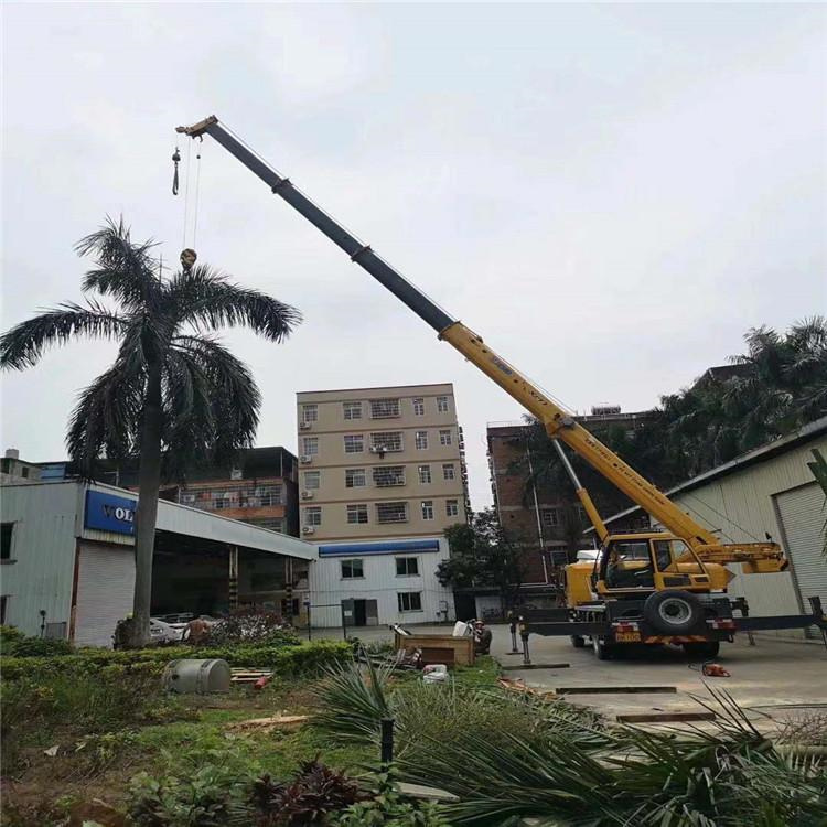 平远12吨吊车出租一天的收费标准是什么